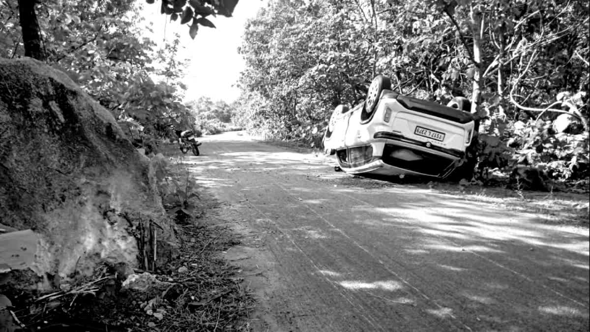 Road Accident In Nizamabad