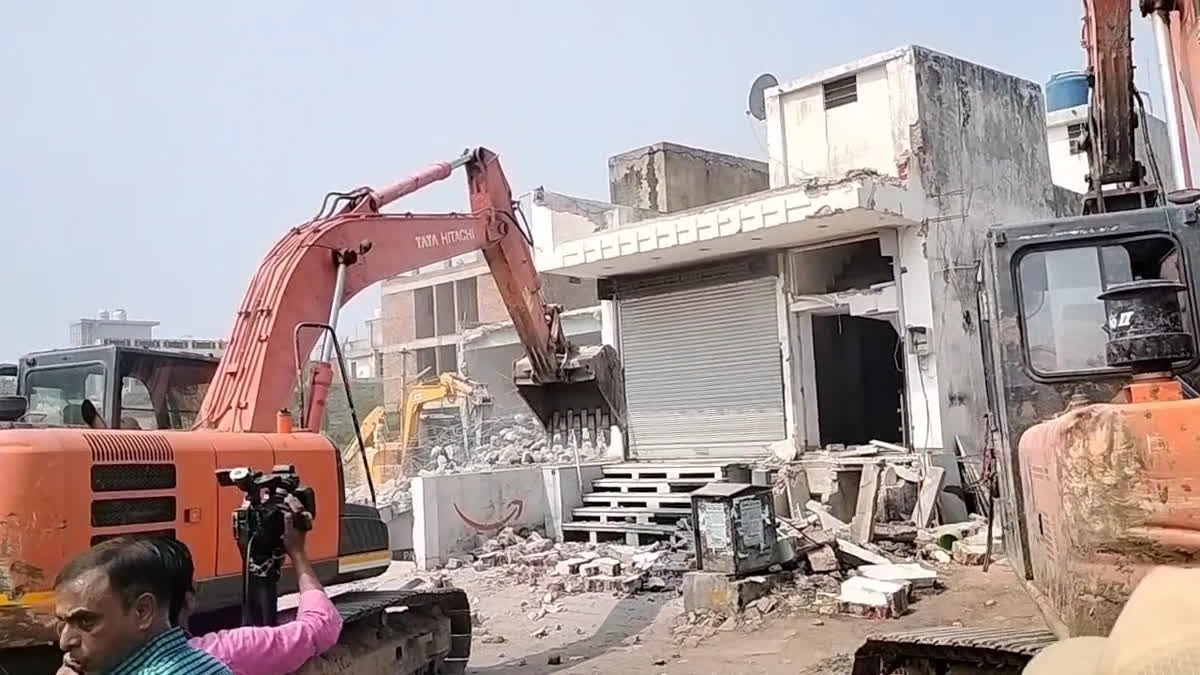 120 illegal constructions removed