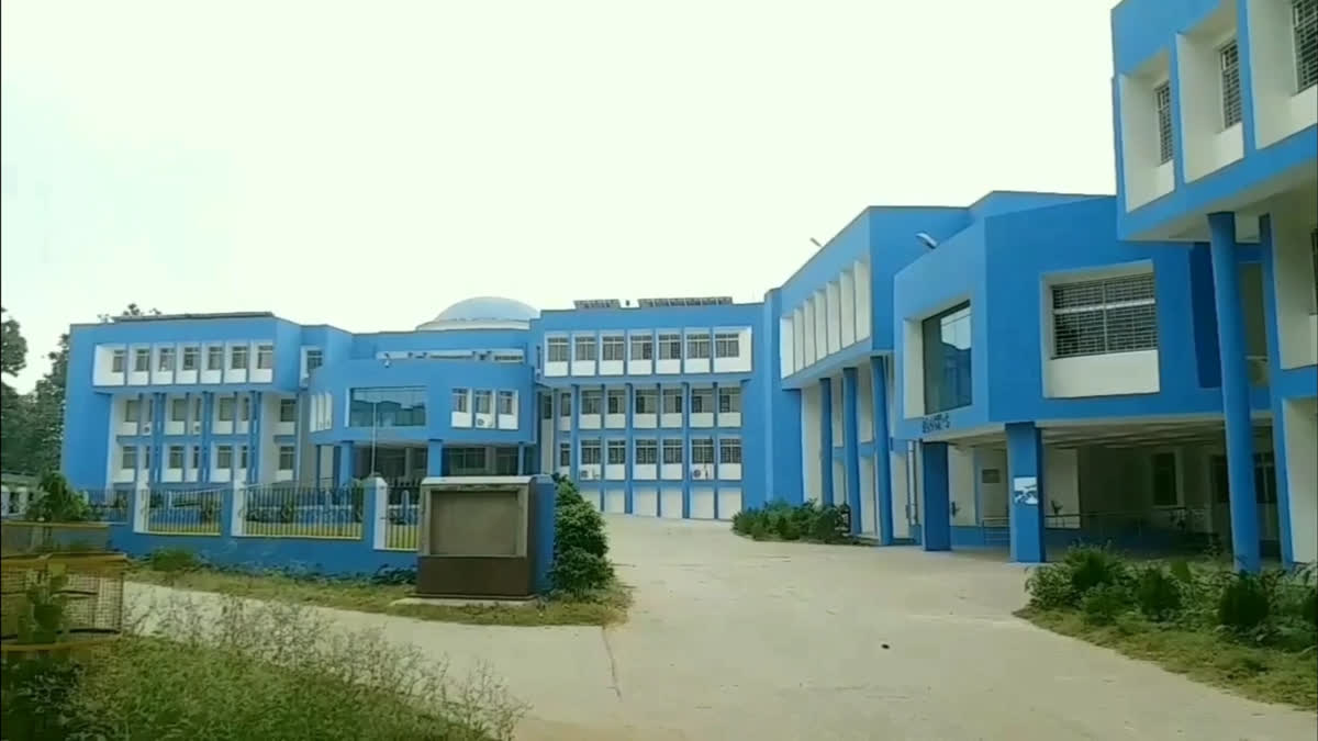 7 principals arrested for embezzling the amount of government school building in Palamu