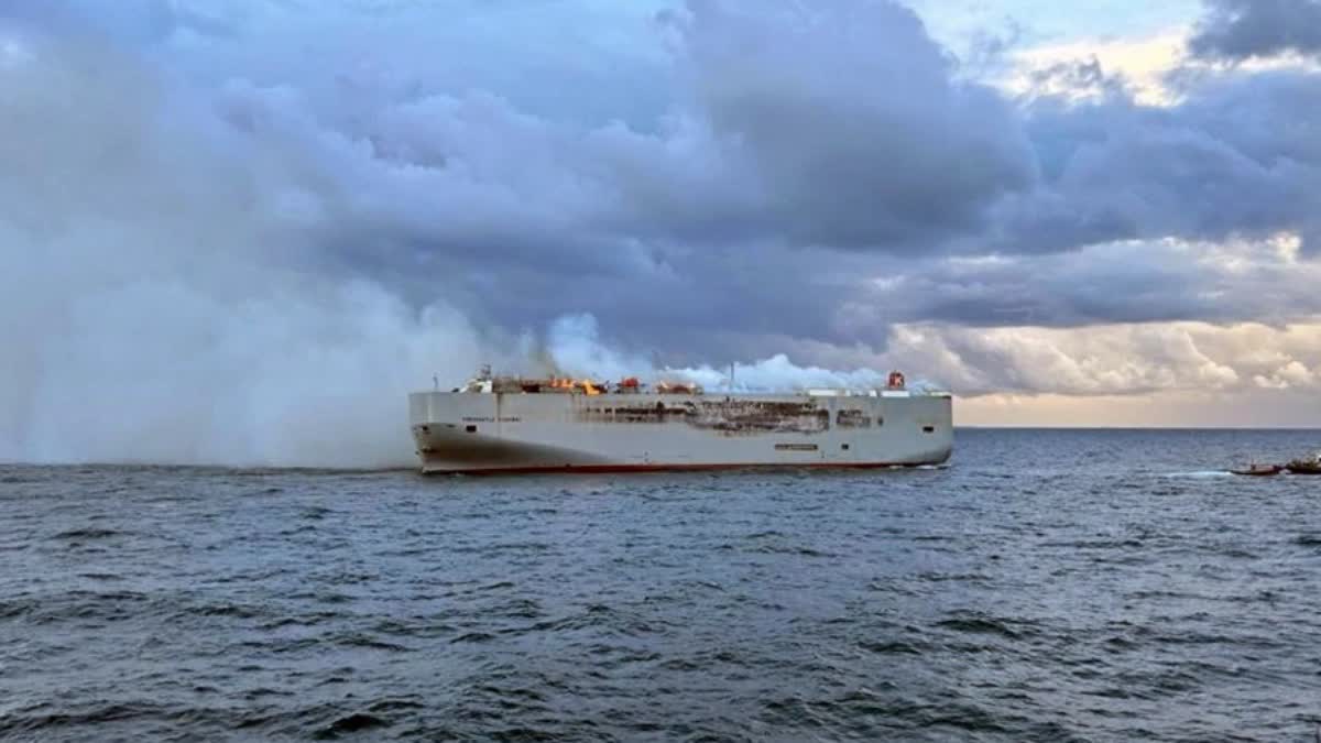 Ship with cars burning