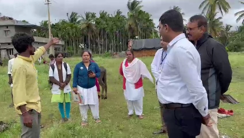 Child kept in hut outside town