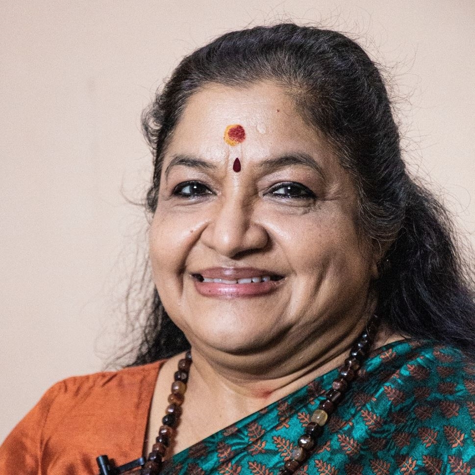 singer KS Chithra birthday  singer KS Chithra 60th birthday  singer KS Chithra  KS Chithra  മലയാളത്തിന്‍റെ വാനമ്പാടി കെഎസ് ചിത്ര  മലയാളത്തിന്‍റെ വാനമ്പാടി  കെഎസ് ചിത്ര  കെ എസ് ചിത്ര 60ന്‍റെ നിറവിൽ  60ന്‍റെ നിറവിൽ കെഎസ് ചിത്ര  ks chithra malayalam songs  ks chithra birthday