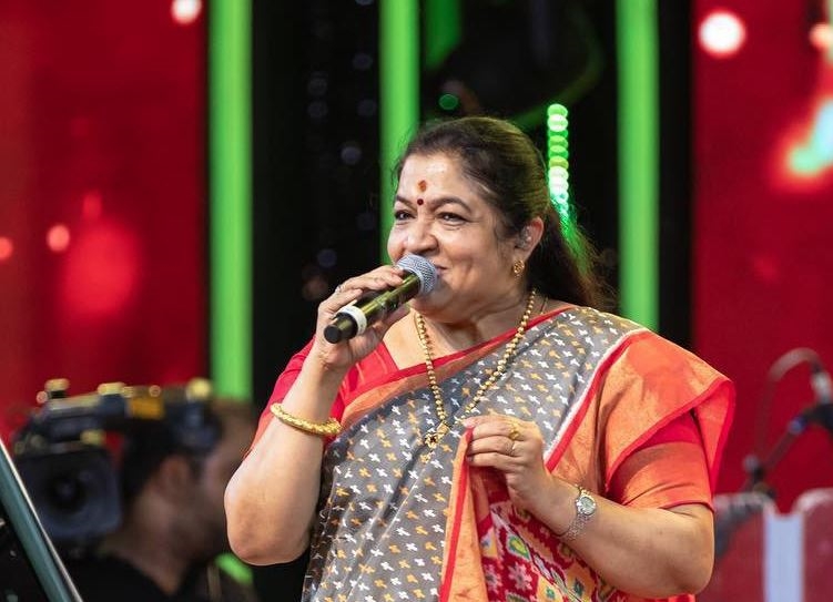 singer KS Chithra birthday  singer KS Chithra 60th birthday  singer KS Chithra  KS Chithra  മലയാളത്തിന്‍റെ വാനമ്പാടി കെഎസ് ചിത്ര  മലയാളത്തിന്‍റെ വാനമ്പാടി  കെഎസ് ചിത്ര  കെ എസ് ചിത്ര 60ന്‍റെ നിറവിൽ  60ന്‍റെ നിറവിൽ കെഎസ് ചിത്ര  ks chithra malayalam songs  ks chithra birthday