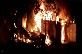 Mob torches houses in Manipur's Moreh and buses used by security forces