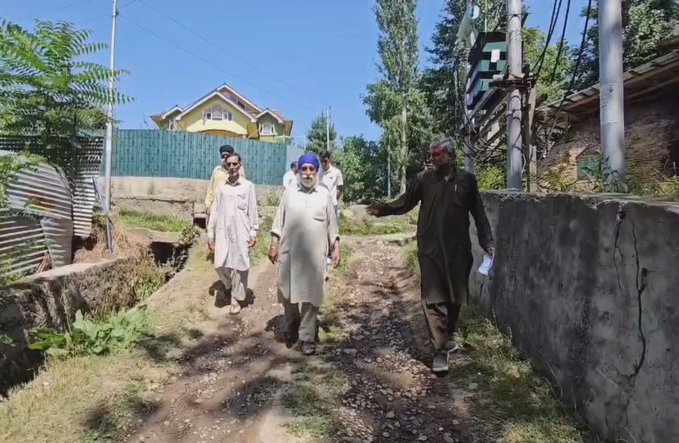 شادی مرگ کے رہائشی علاقے میں بنیادی سہولیات کا فقدان