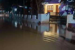 Monsoon season Kerala Disaster management India Relief camps established River water levels