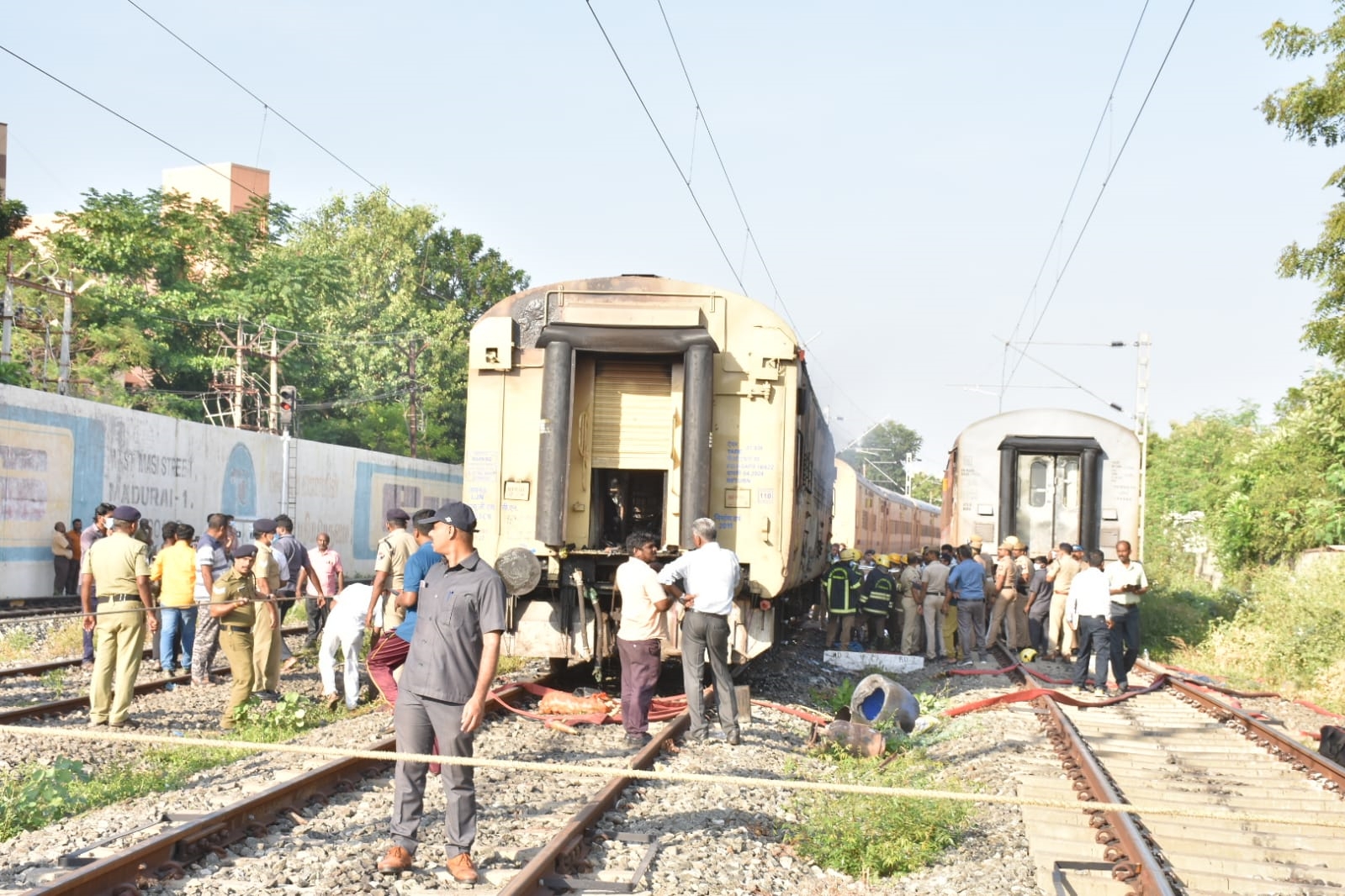 Madurai Train Fire  Madurai Train Fire Case against Tour Agency  Tour Agency  Madurai  Tour Agency on Madurai Train Fire  Tourist Company  Bhasin Tours and Travels  Railway Safety Act  Southern Railway  മധുര ട്രെയിന്‍ അപകടത്തില്‍  സ്വകാര്യ ടൂറിസ്‌റ്റ് കമ്പനി  ടൂറിസ്‌റ്റ് കമ്പനി  കേസെടുത്ത് പൊലീസ്  പൊലീസ്  ഭസിന്‍ ടൂറ്‌സ്‌ ആന്‍ഡ് ട്രാവല്‍സ്  ട്രെയിന്‍  ദക്ഷിണ റെയില്‍വേ