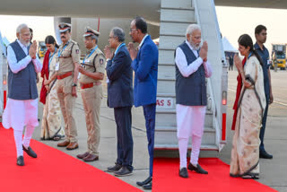 PM Modi in Bengaluru to meet ISRO scientists  PM Modi to meet ISRO scientists  ISRO  PM Modi in Bengaluru  Chandrayaan 3 success  Chandrayaan 3  ചന്ദ്രയാന്‍ 3  PM Narendra Modi to congratulate ISRO scientists  15th BRICS summit South Africa  PM Narendra Modi  ദക്ഷിണാഫ്രിക്കയിലെ ബ്രിക്‌സ് ഉച്ചകോടി  ഐഎസ്‌ആര്‍ഒ