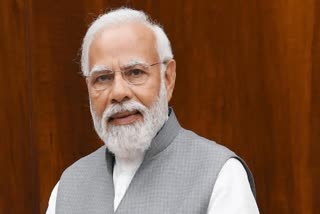 Chandrayaan  Narendra Modi  Chandrayaan 3 Scientists  Narendra Modi Visited Chandrayaan 3 Scientists  Narendra Modi on Chandrayaan 3 success  പ്രധാനമന്ത്രി  ചന്ദ്രയാൻ 3  ശാസ്‌ത്രജ്‌ഞരെ നേരിൽ അനുമോദിച്ച് പ്രധാനമന്ത്രി  ഐഎസ്‌ആർഒ  നരേന്ദ്രമോദി  ചന്ദ്രയാൻ 3 ദൗത്യത്തിന്‍റെ വിജയ ശിൽപി