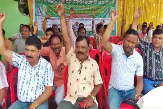 panchayat executive officers stage protest