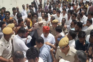 scuffle in Congress workers during meeting in Kota