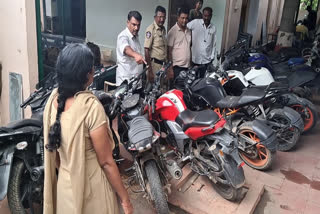 kurnool_Police_Arrest_Bikes_Robbery_Gang