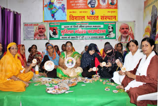 Uttar Pradesh: Muslim women prepare special rakhis to be sent to PM Modi