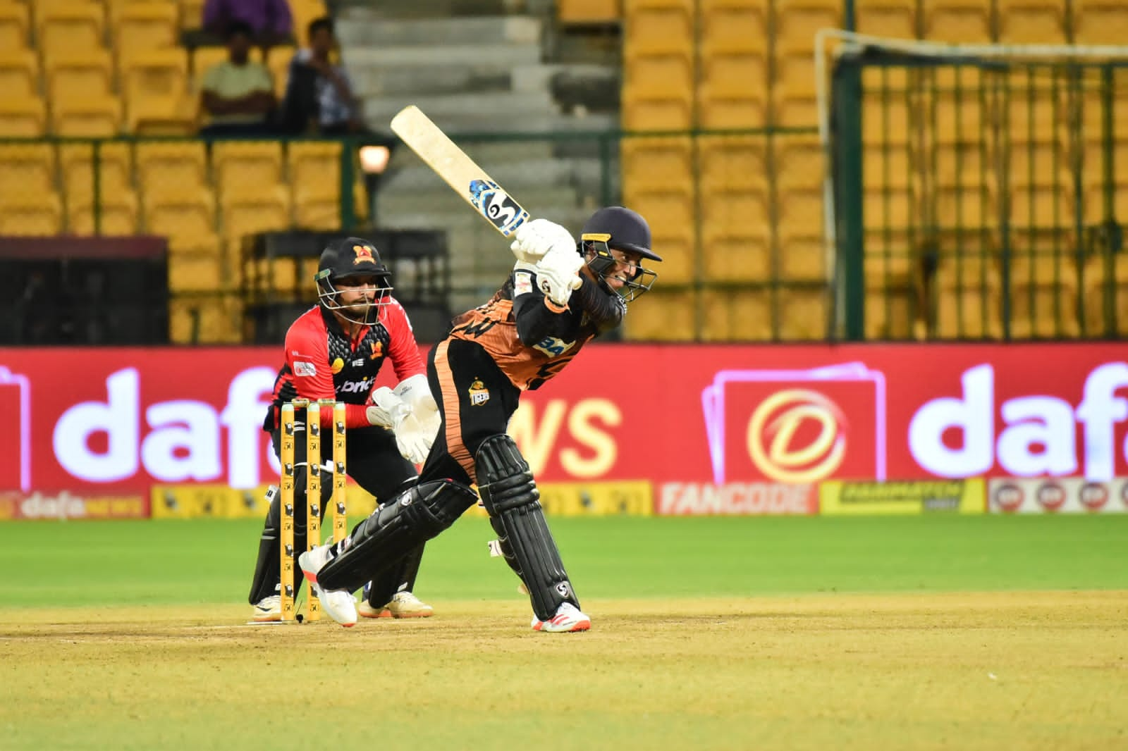 maharaja-trophy-hubballi-tigers-beat-shivamogga-lions-by-3-wickets