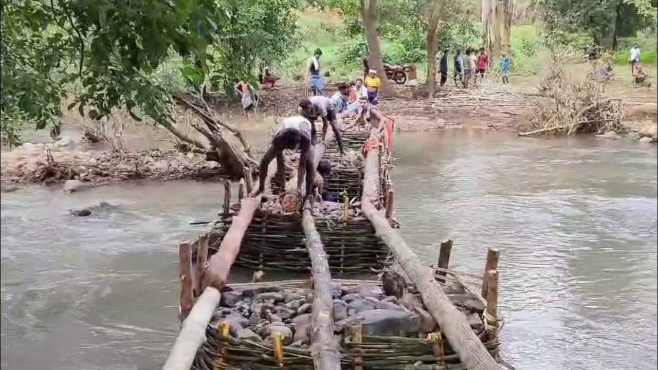 Chhattisgarh Desi Engineers Built Bridge