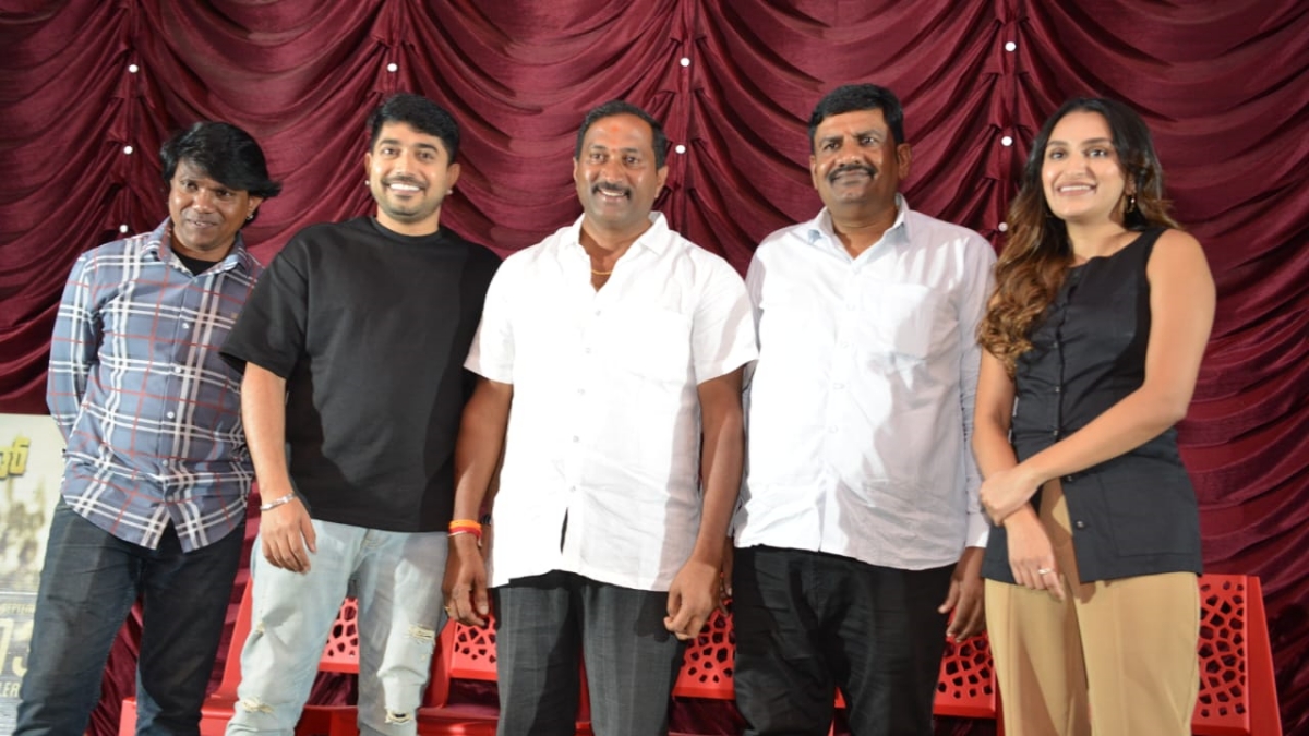 Kaalapatthar film team