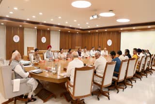 PM Modi (L) and top BJP leaders during the CEC meeting to finalise candidates for Jammu and Kashmir assembly elections