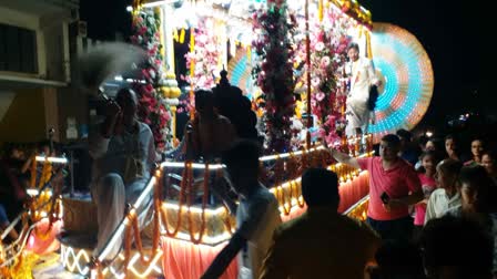 Shobha Yatra taken out on Krishna Janmashtami