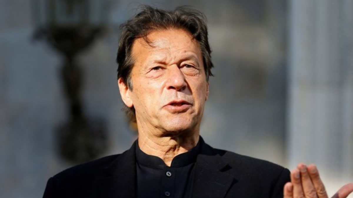 Pakistan's former PM Imran Khan shocked by the court,third time judicial remand extended