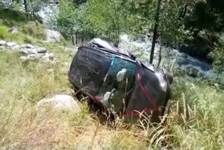 Road accident in Poonch, policeman among two killed