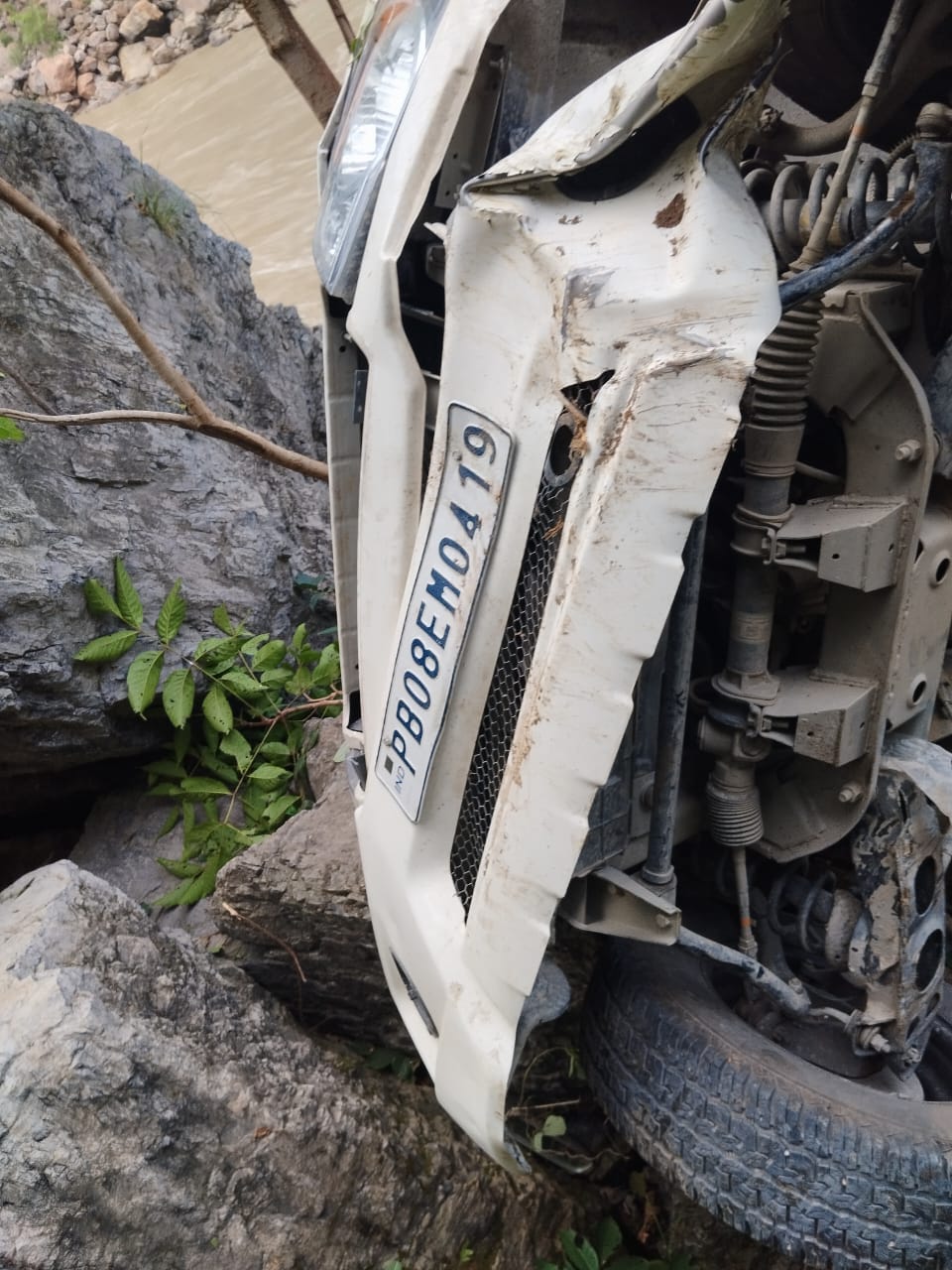 Road accident near Rishikesh in Pauri