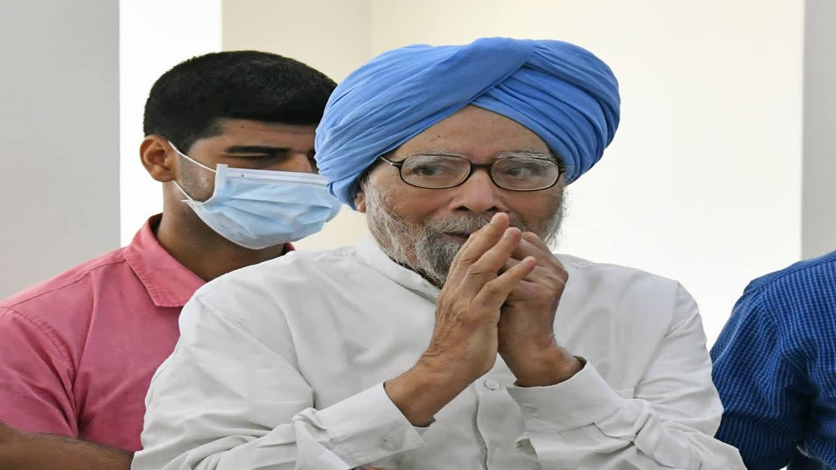 pm-modi-greets-manmohan-singh-on-birthday