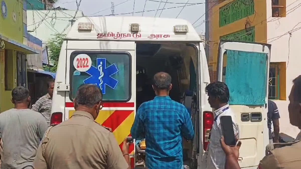 தற்கொலைக்கு முயன்ற நபரை சிகிச்சைக்கு அனுப்பி வைத்த போலீசார்