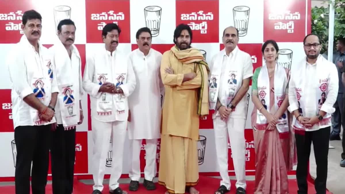 YSRCP Leaders Joined Janasena