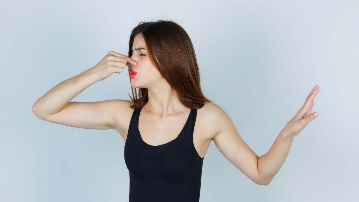 natural home remedies to get rid of body odor and Body Smell improving tips