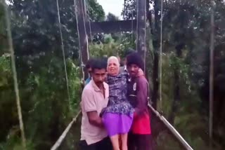 NELLIBEEDU VILLAGERS CARRIED 70-YEAR-OLD WOMAN ON THEIR SHOULDERS FOR 3 KM AS THERE WAS NO ROAD