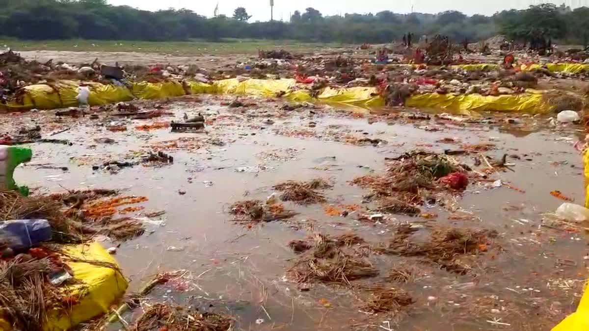 artificial pond built at Shiv Ghat looked in bad