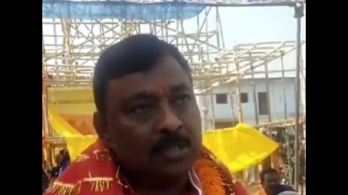 People with beards and caps around temples will be beaten says BJP MLA  BJP MLA Shasi Bhushan Mehta Controversial Remarks  മതവിദ്വേഷ പ്രസംഗം  താടിയും തൊപ്പിയുമുള്ളവരെ ആക്രമിക്കും  ബിജെപി എംഎല്‍എയുടെ പരാമര്‍ശത്തില്‍ അന്വേഷണം  ബിജെപി എംഎല്‍എ  ക്തി മോര്‍ച്ച  BJP MLA Shasi Bhushan Mehta  Controversial Remarks Of BJP MLA