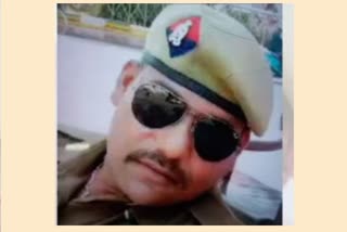 up police constable resign