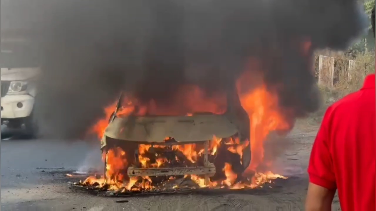 Car becomes ball of fire on Haryana Kurukshetra Highway in Karnal