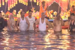 CM Bhupesh Baghel took bath in Kharun river