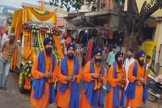 Kirtan organized on Guruparab