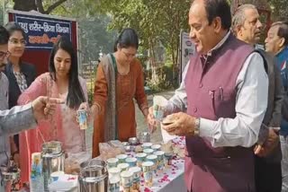 national-milk-day-2023-celebrated-at-national-dairy-research-institute-karnal-lassipuri-was-demonstrated-likes-panipuri