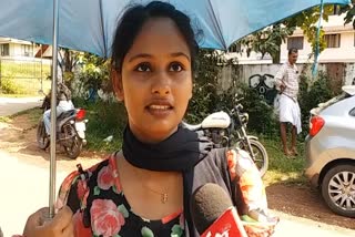 CUSAT ACCIDENT  ORGANISERS FAULT  ETV BHARATH  students fear to say truth it damage their future  students entered massively to the auditorium  this time gate closed  report handed over  അകത്ത് കയറാതെ നിന്നതിനാലാണ് രക്ഷപെട്ടത്  പിഴവ് സംഭവിച്ചതായി രഹസ്യാന്വേഷണ വിഭാഗം