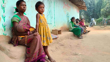 laborer Chamra Oraon who trapped in tunnel talked to his family in Khunti