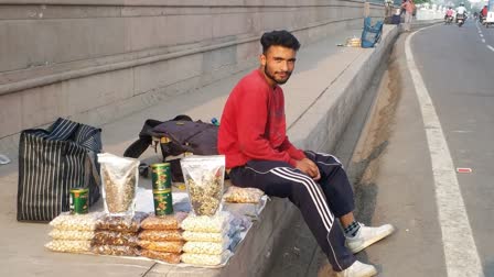 kashmiri-dry-fruit-sellers-arrested-by-lucknow-municipal-corporation