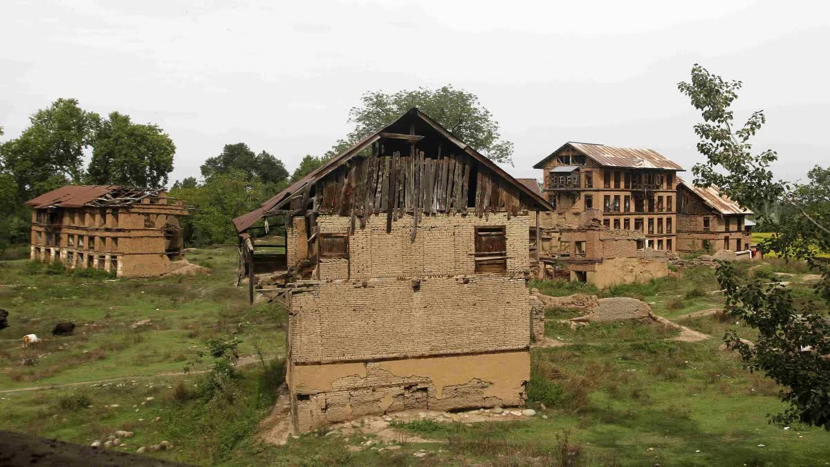 Kashmiri migrants set up first housing society