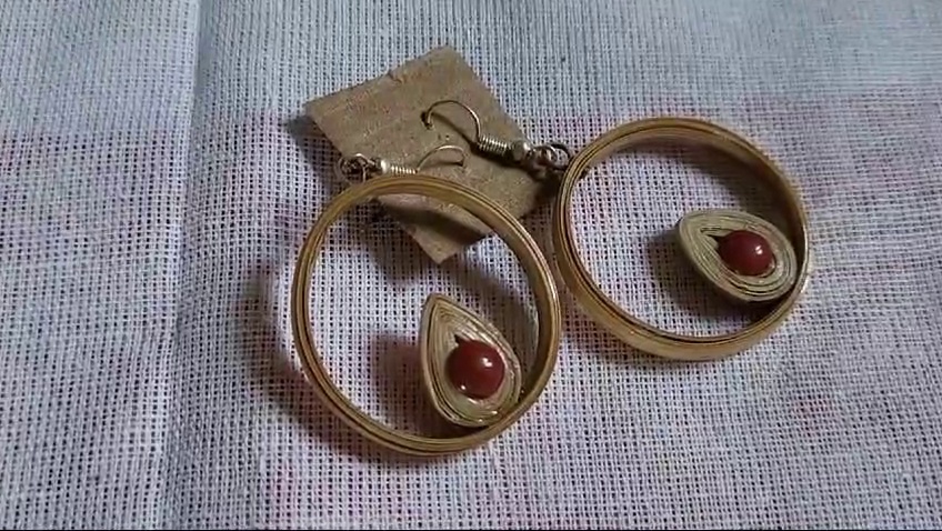 Jewelry made from bamboo