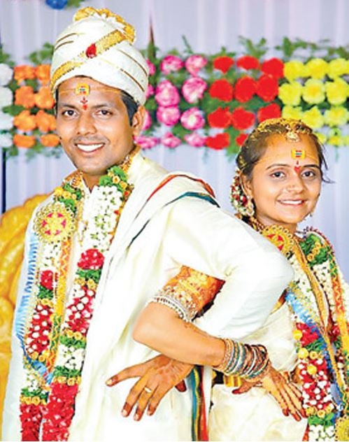 Man Leaves Wife After Visa Cancelled in Guntur