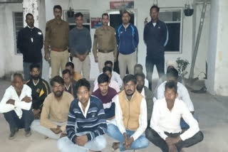 पुलिस ने 15 आरोपियों को किया गिरफ्तार