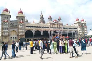 Year end holidays: Tourists flock to the Mysore Tourism places