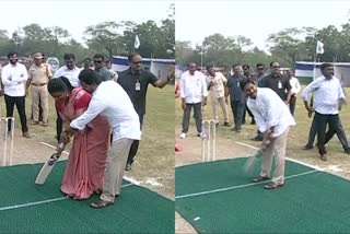 Jagan batting in  Adudam Andhra Programme