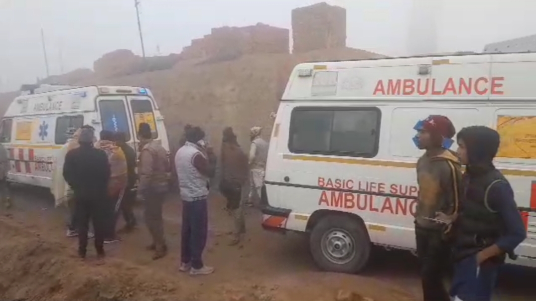 Brick kiln wall collapse in Manglaur