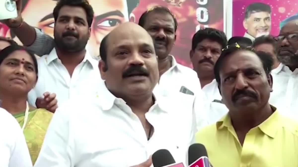 mla_yarlagadda_comments_on_jagan