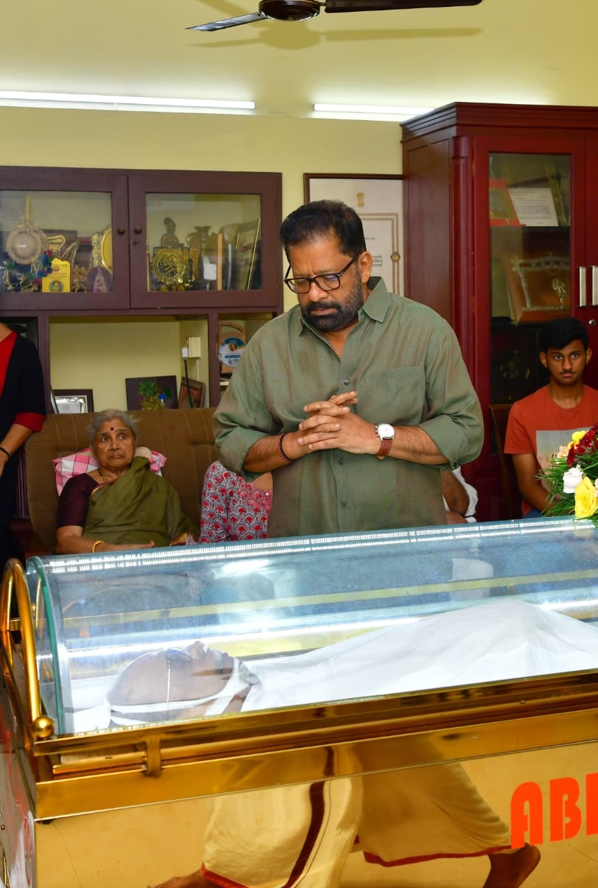 MOHANLAL ABOUT MT VASUDEVAN NAIR  MT VASUDEVAN NAIR DEMISE  CONDOLENCES TO MT  എംടി വസുദേവന്‍ നായര്‍