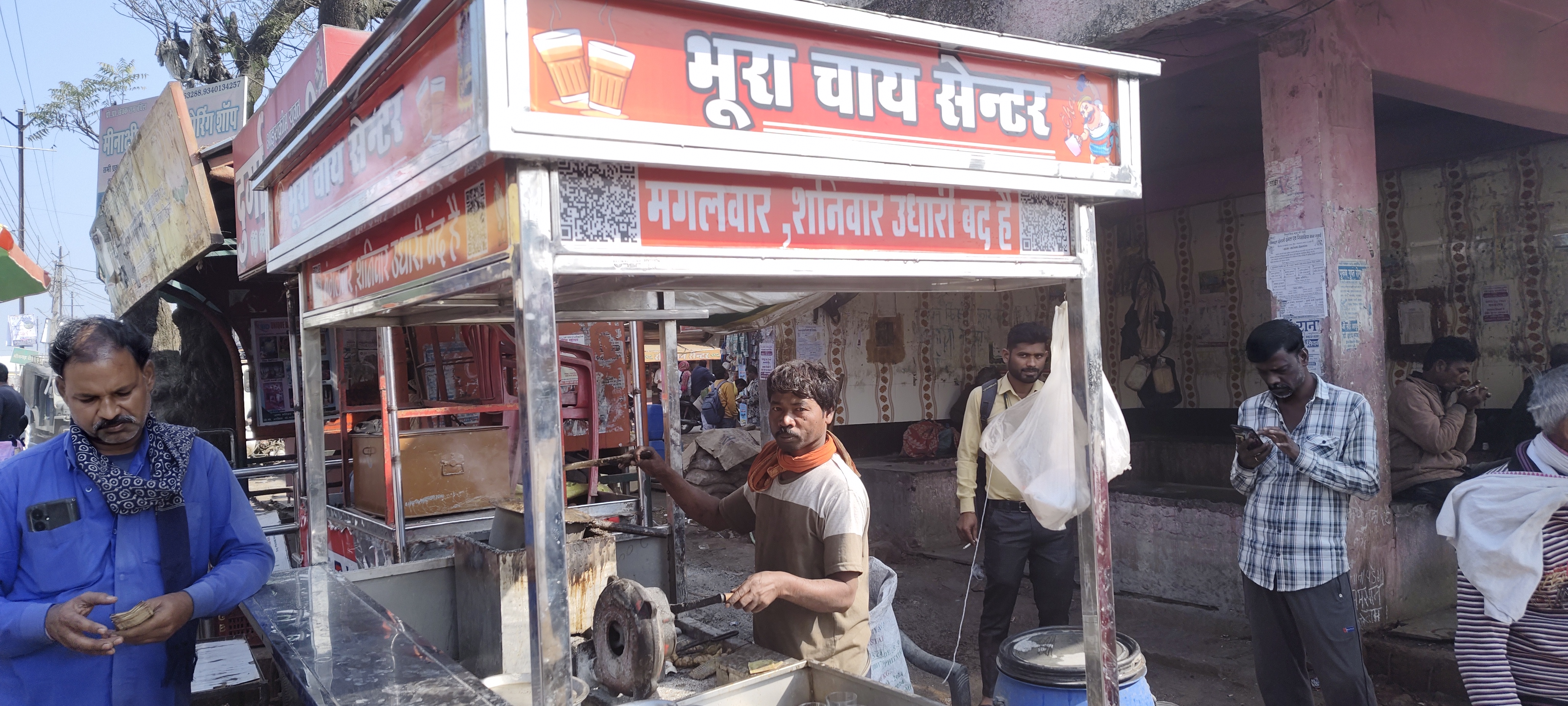 SEONI CHAY WALA ORGANIZES BHANDARA